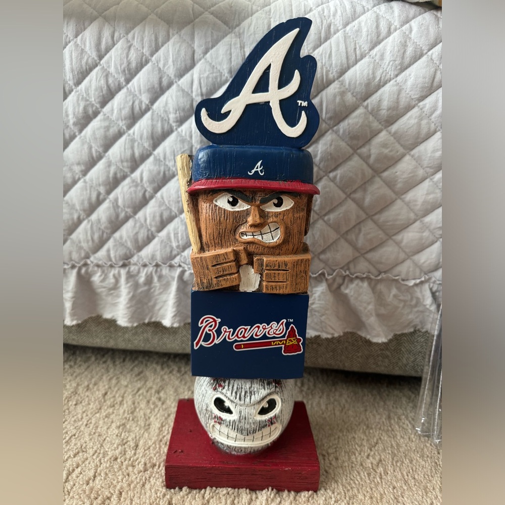 Atlanta Braves Tiki Team Totem by Evergreen
